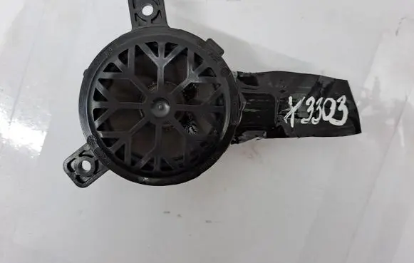 Opel Astra L Front door high frequency speaker 9833037880