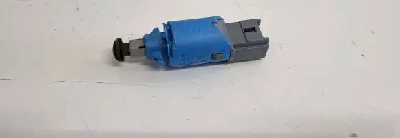 Clutch pedal sensor
