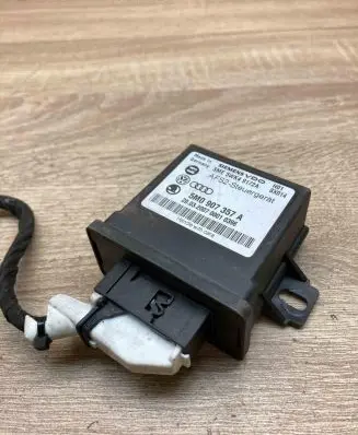 Volkswagen PASSAT B6 Light module LCM 5M0907357A 5WK49172A