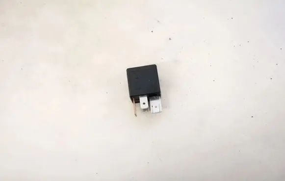 Audi A3 S3 8P Other relay 3d0951253a v23134-b59-x418