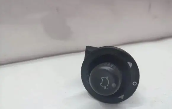 Ford Transit Custom Other switches/knobs/shifts A6T17B676