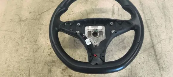 Tesla Model S Steering wheel 103677400D 1013E0135