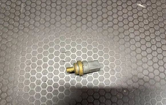 Coolant temperature sensor