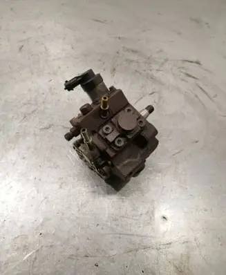 Fuel injection high pressure pump