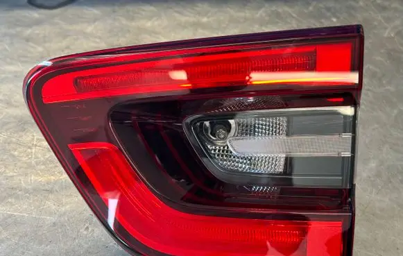 Renault Kadjar Tailgate rear/tail lights 265508898R