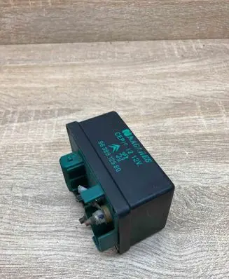 Peugeot 307 Glow plug pre-heat relay 9639912580