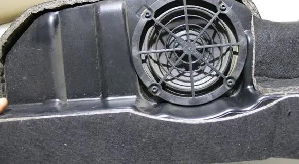 Audi A6 S6 C5 4B Subwoofer speaker 4B9035382A 6INCH