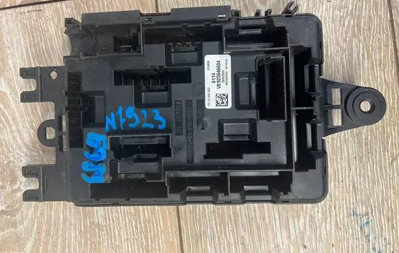 BMW 3 F30 F35 F31 Fuse box set 925946604