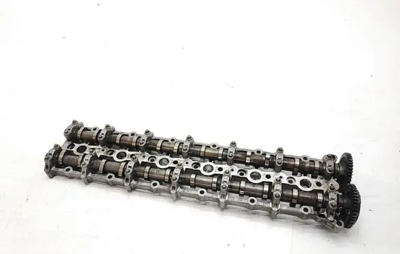 BMW 3 F30 F35 F31 Camshaft 7800044 8575439 8575440