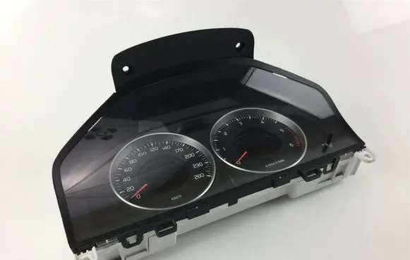 Volvo V60 Speedometer (instrument cluster) 31343323AA Z2847