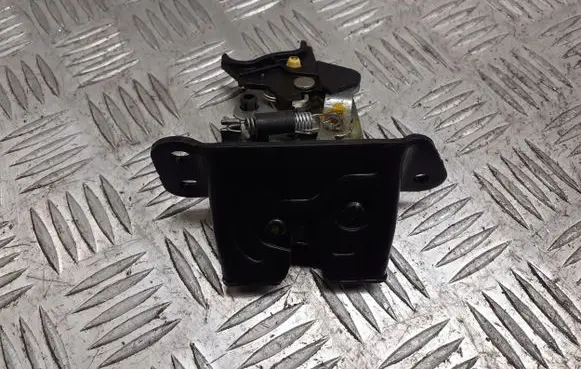 Hyundai i10 Tailgate exterior lock 