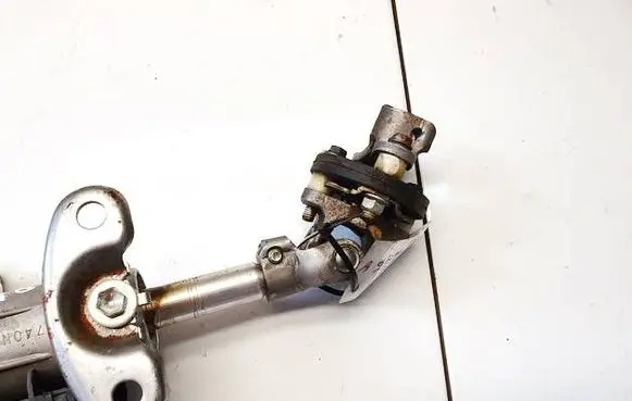 Lexus RX 300 Steering column universal joint 