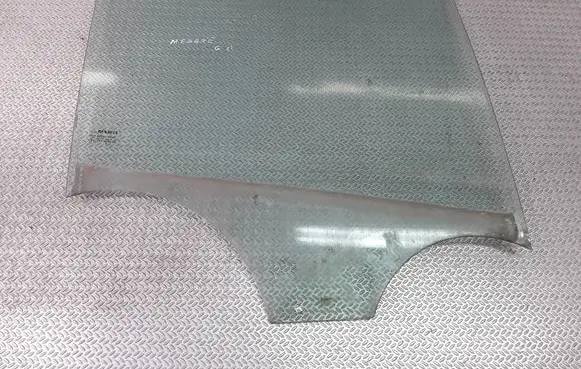 Renault Megane II Rear door window glass
