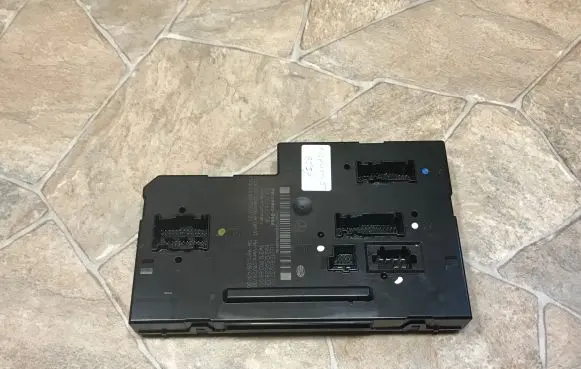 Mercedes-Benz E W212 Central body control module 2129026601