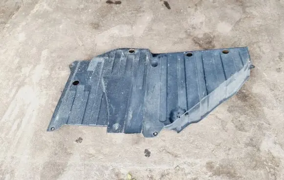 Honda FR-V Center/middle under tray cover 74608SJDE000