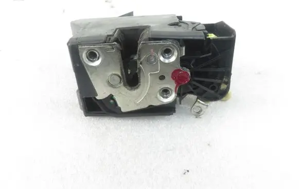 Dacia Sandero Front door lock 805039362RE
