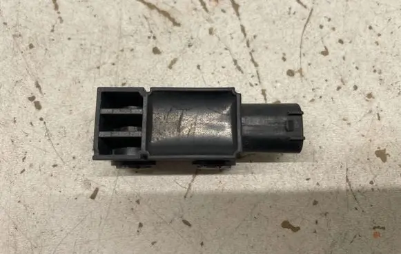 BMW 5 F10 F11 Airbag deployment crash/impact sensor 9224176 00167 121010
