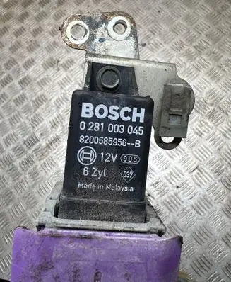 Infiniti FX Glow plug pre-heat relay 
