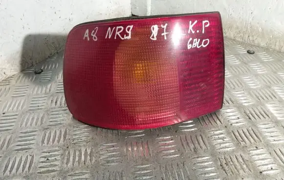 Audi A8 S8 D2 4D Rear/tail lights