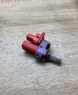 Ford Focus Brake pedal sensor switch 98AB7C534AA