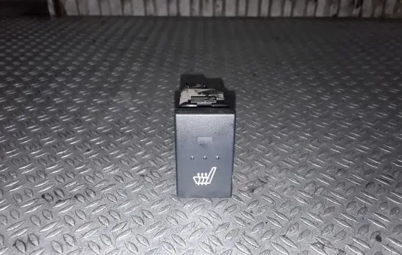 Mazda 3 I Seat heating switch 03750321