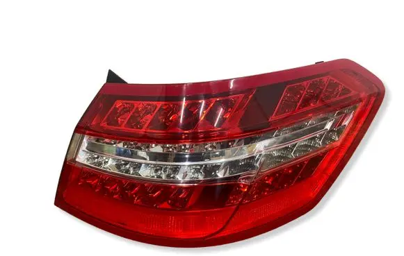 Mercedes-Benz E W212 Rear/tail lights A2129066901