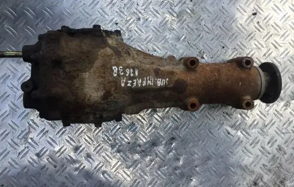 Subaru Impreza I Rear differential