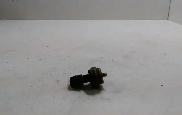 Nissan Qashqai Coolant temperature sensor 8200421597
