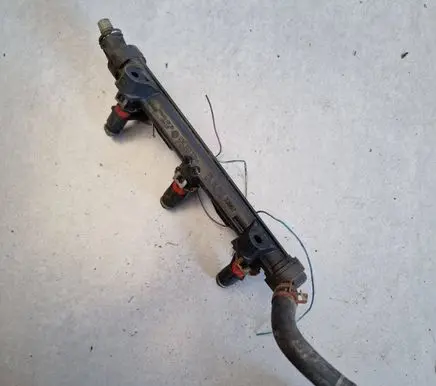 Volkswagen Polo III 6N 6N2 6NF Fuel main line pipe 03E133320A