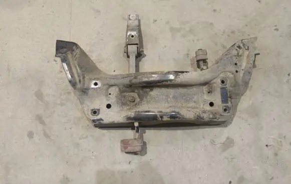 Skoda Praktik (5J8) Front subframe 