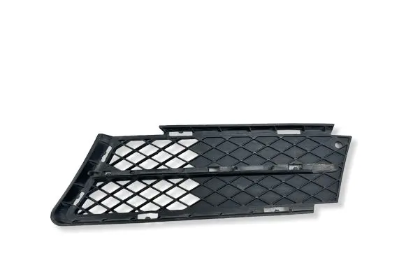 BMW 3 E90 E91 Front bumper lower grill 7134081