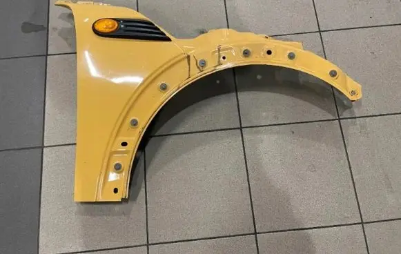 Mini One - Cooper Coupe R56 Fender N9303