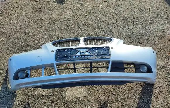 BMW 5 E60 E61 Front bumper 11460915 703369