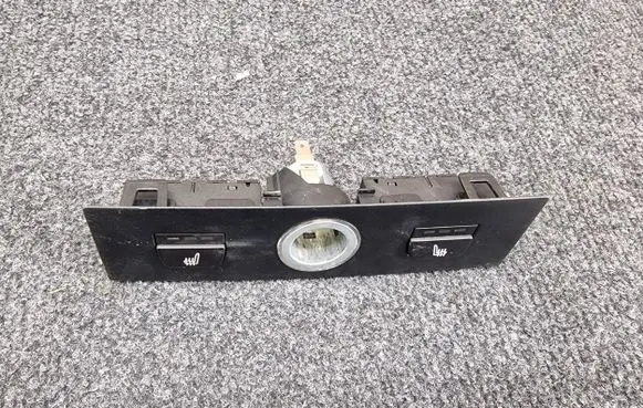 BMW X5 F15 Seat heating switch 9384806 9384805