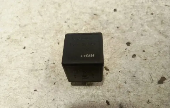 Volvo S80 Other relay 9441160