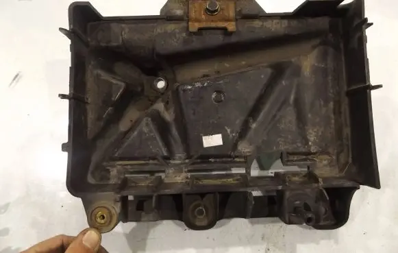 Skoda Fabia Mk2 (5J) Battery box tray 