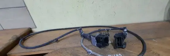 Toyota Prius (XW20) Headlight washer spray nozzle MIA9561