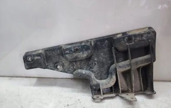 Hyundai ix 55 Rear bumper mounting bracket 866173J000