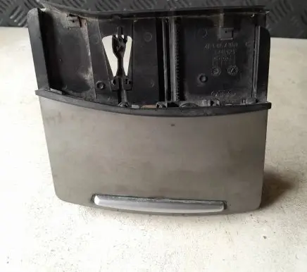 Car ashtray