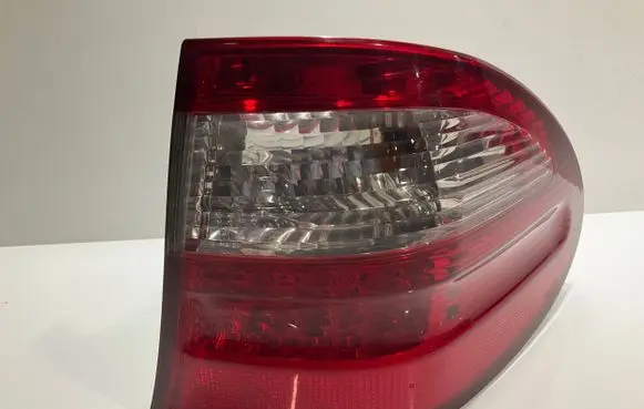 Mercedes-Benz E W211 Rear/tail lights