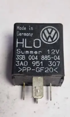 Volkswagen Polo III 6N 6N2 6NF Other relay 3SB00488504 3A0951307