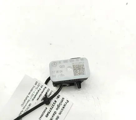 Mercedes-Benz E W213 Airbag deployment crash/impact sensor A0009057600