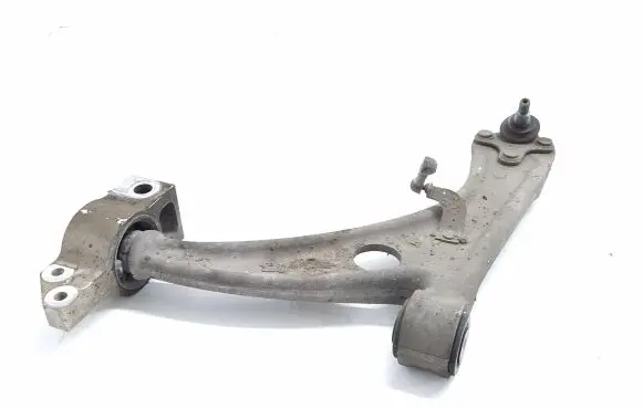 Audi Q3 8U Front lower control arm/wishbone