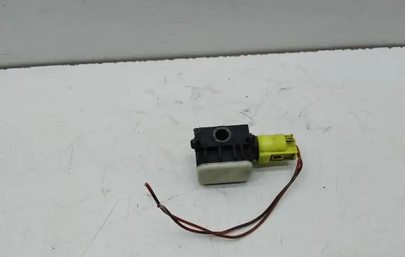 Mercedes-Benz GL X164 Airbag deployment crash/impact sensor 0038202926 271107 404085