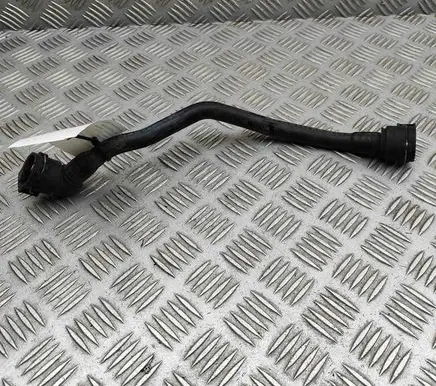 Mercedes-Benz CLA C117 X117 W117 Engine coolant pipe/hose A2465010058