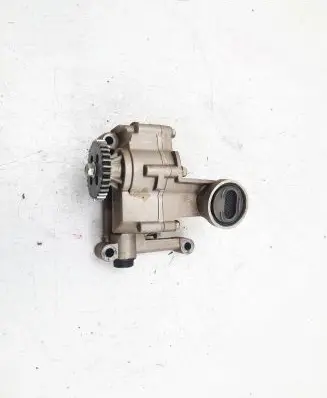 Mitsubishi Lancer VIII Oil pump 08F100042A1
