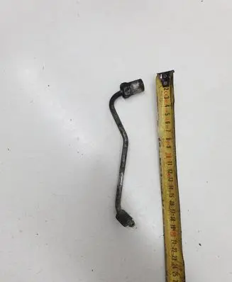 Fuel injector supply line/pipe