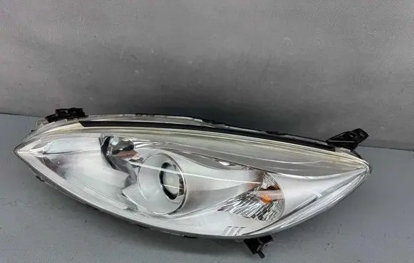 Mazda 5 Headlight/headlamp 103419012595