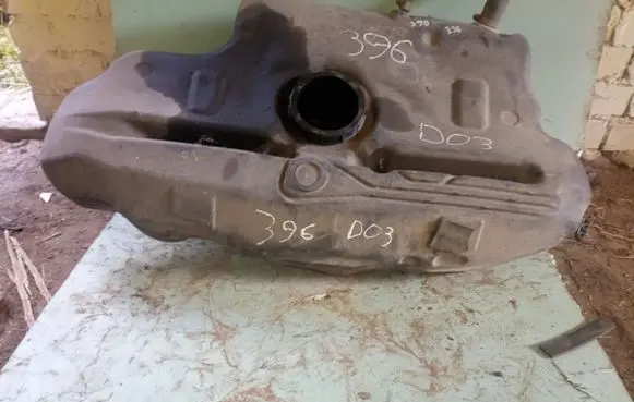 Toyota Corolla E120 E130 Fuel tank 7711102080