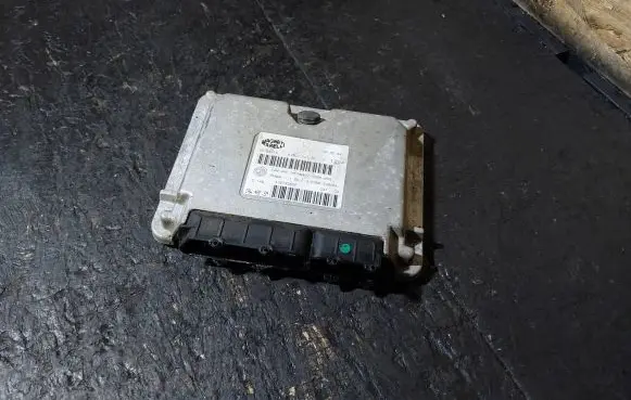 Fiat Panda II Engine control unit/module 55188619